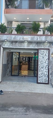 Hình ảnh Bán căn mặt tiền Phạm Vane Chiêu có thang máy 80m2 đất 320m2 sử dụng