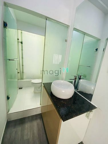 Hình ảnh Mb6623 nạp rút nhanh chóng Studio ban công mới gần Vincom, KCX Tân Thuận, Khu Nam Long Q4