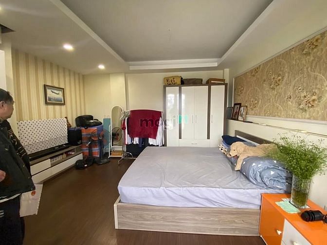 Hình ảnh Bán nhà mặt hồ Mai Anh Tuấn - Đống Đa
