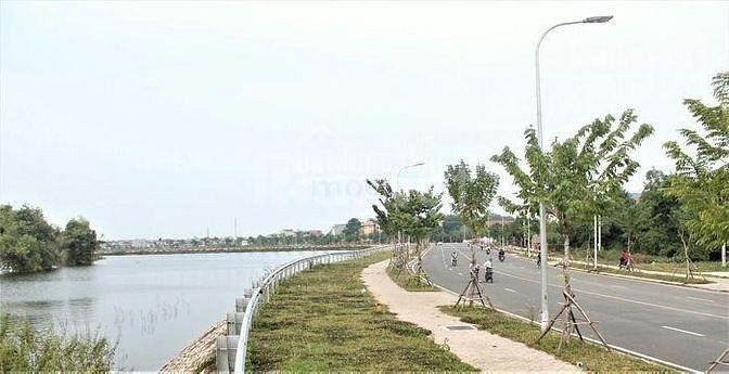 Hình ảnh Bán gấp lô đất DT 60M2 full thổ cư Tân Xã - FPT Chỉ 820 tr
