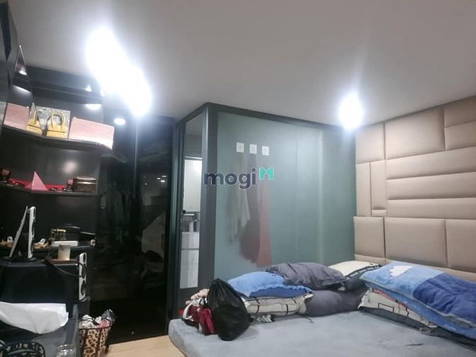 Hình ảnh Ban nhà hxh Phạm Văn Hai P5 Tân Bình 40m2 chỉ 4.6 tỷ.