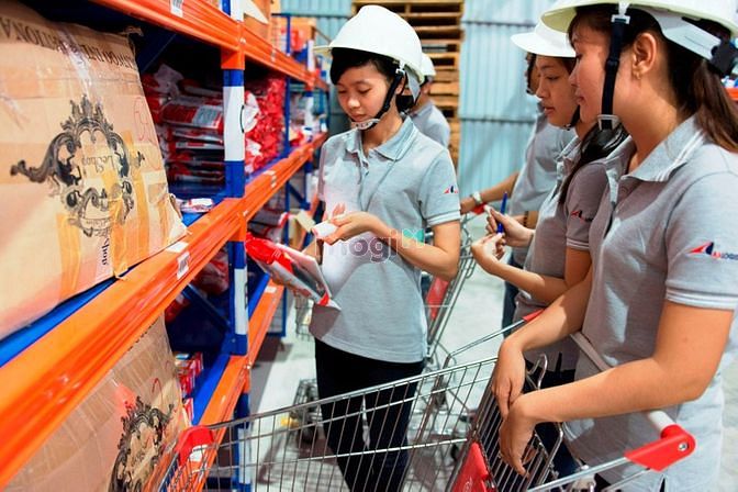 Hình ảnh Kho Hàng Diện Tích Thuê Đa Dạng, Phần Mềm Quản Lý SảnPhẩm Theo Barcode