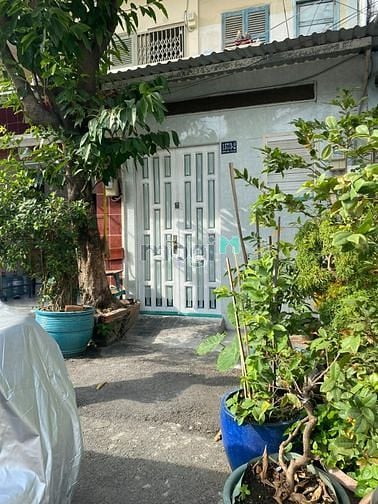 Hình ảnh Cho thuê nhà nguyên căn MT đường nội bộ 12m P8Q8