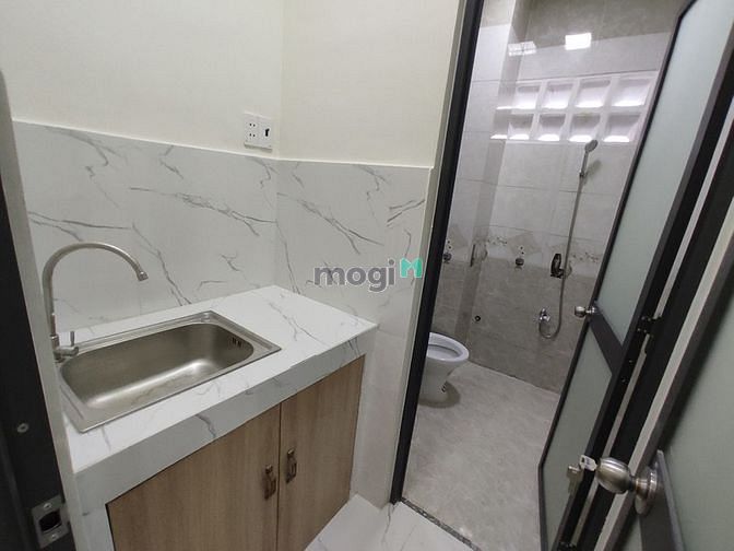 Hình ảnh CHDV Tiện nghi 1Pn 1Pb có ban công  ở phạm văn bạch P15 Tân Bình
