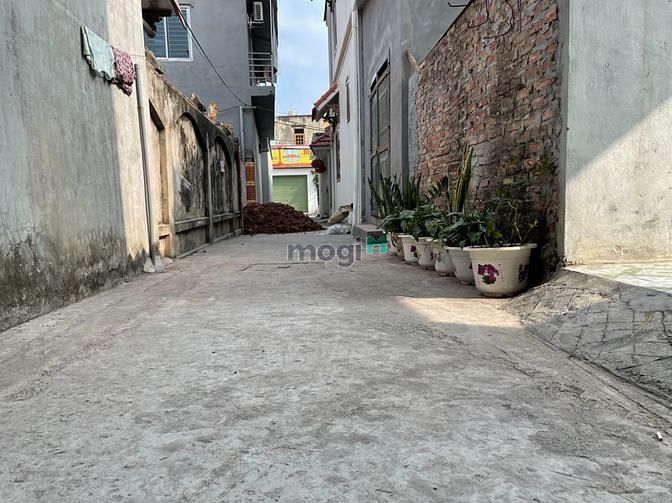 Hình ảnh Chị vợ gửi bán giúp mảnh đất 45m ngõ 46 đường Trâu Quỳ
