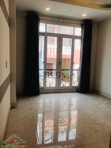 Hình ảnh Mặt tiền phân khúc hiếm - Giáp Phan Xích Long khu đắt đỏ - Thu nhập 20