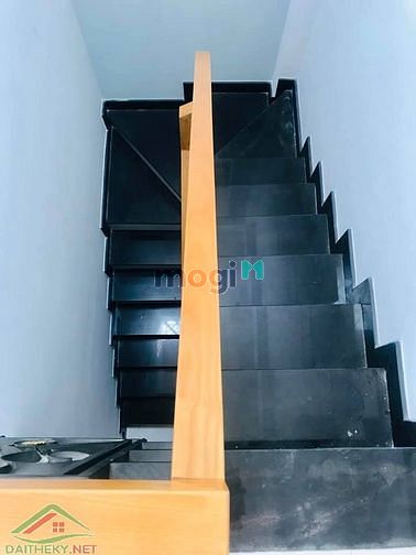 Hình ảnh Mặt tiền phân khúc hiếm - Giáp Phan Xích Long khu đắt đỏ - Thu nhập 20
