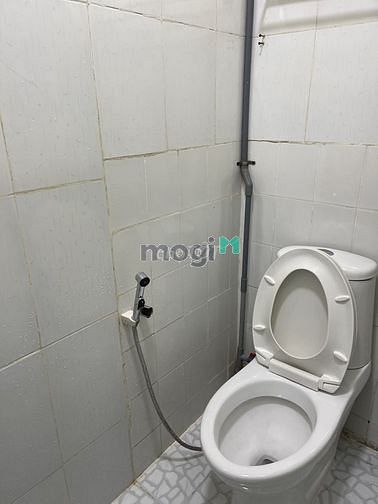 Hình ảnh Cho thuê nhà khu an ninh hẻm xe hơi Phan Văn Trị F2 Q5
