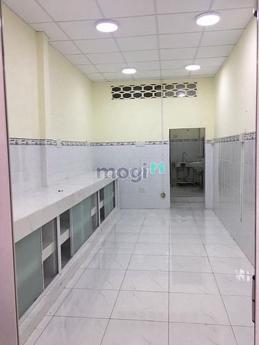 Hình ảnh Cho thuê nhà khu an ninh hẻm xe hơi Phan Văn Trị F2 Q5