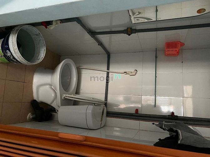 Hình ảnh Cho thuê nhà 4x12m 1 lầu 2pn 2wc giá 8 triệu