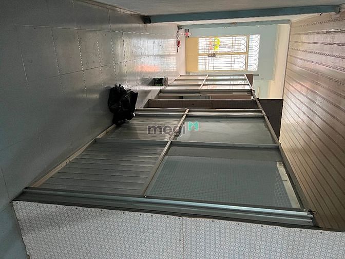 Hình ảnh Cho thuê nhà 4x12m 1 lầu 2pn 2wc giá 8 triệu