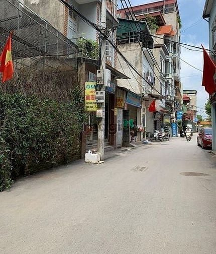 Hình ảnh Bán mảnh đất hai mặt thoáng phố Triều Khúc, 40M2, MT 3.8M, giá 3.3 tỷ
