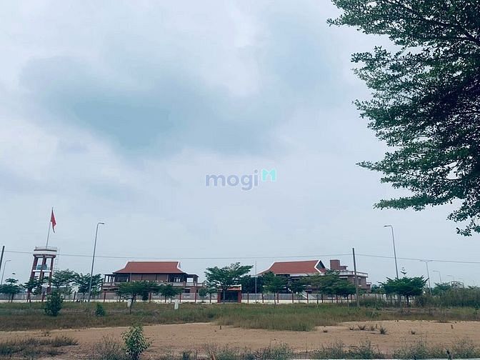 Hình ảnh Đức Hoà sắp lên Thành Phố cơ Hội sở hữu đất KCN Tân Đô