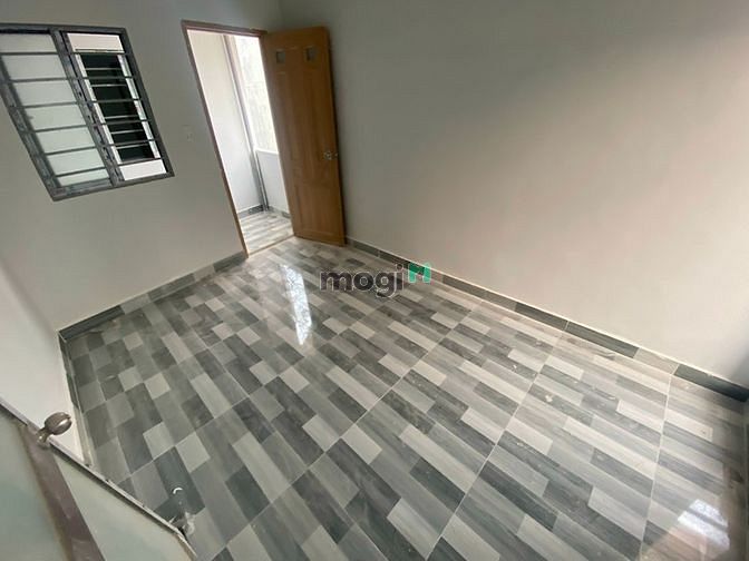 Hình ảnh Phòng mới xây Ban công Bàn Cờ Quận 3