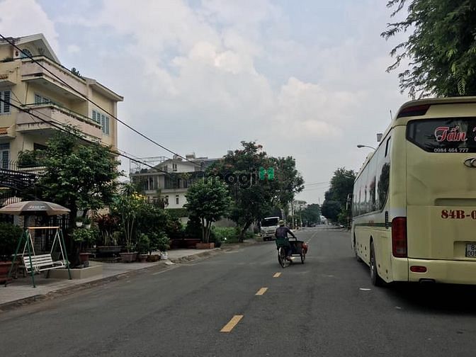 Hình ảnh bán nền biệt thự MT đường 30, 11x20m, giá 25 tỷ. khu TÊN LỬA.