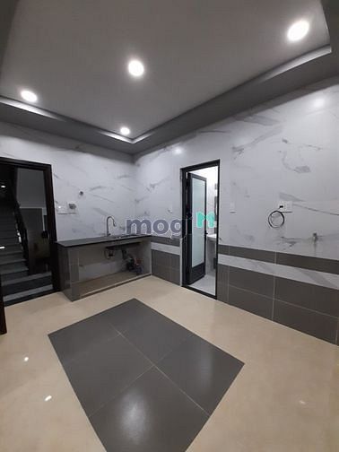Hình ảnh CHDV Phòng ngủ riêng thoáng mát giá SIÊU RẺ ngay chợ ĐẦU MỐI Thủ Đức