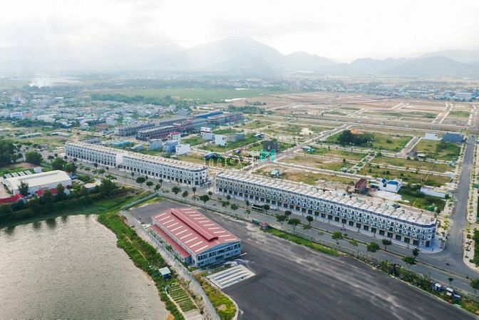 Hình ảnh Cần bán gấp lô đất đương 7m5 dự án dragon sát shophouse