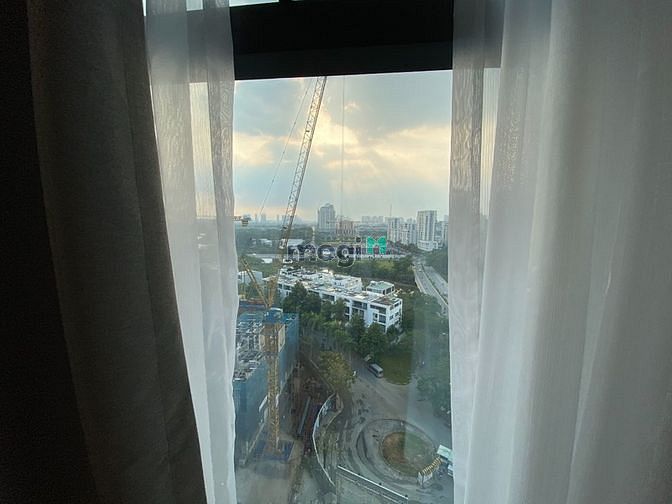 Hình ảnh Cho thuê 2pn full nội thất Sunshine City Saigon Q7 15 triệu bao phí