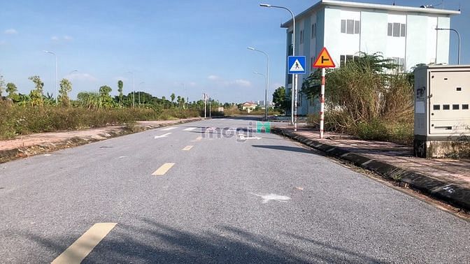 Hình ảnh Cần bán lô đất tại khu đấu giá Cự Khối