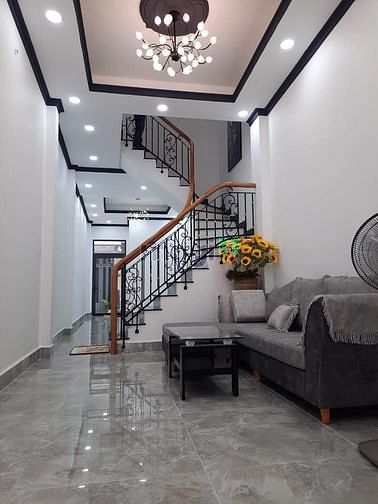 Hình ảnh Có 102 lê văn phan tân phú - hẻm xe hơi đậu - 37m2 - 2.2 tỷ