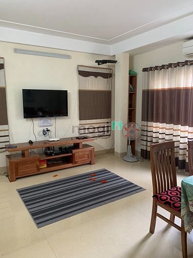 Hình ảnh Cần bán nhà 2 mặt thoáng 4 tầng tại phố Ái Mộ, Bồ Đề, Long Biên, ô tô