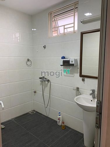 Hình ảnh Cần bán nhà 2 mặt thoáng 4 tầng tại phố Ái Mộ, Bồ Đề, Long Biên, ô tô