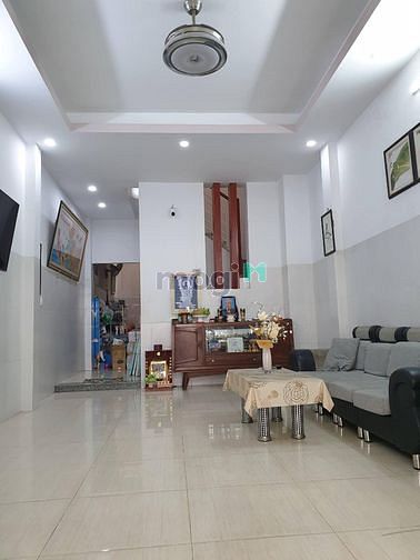 Hình ảnh HXH Tô Ký 2 tầng 3 PN 65m2 chỉ 3.6 tỷ