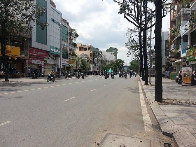 Hình ảnh MT Hậu Giang, Q6, dt 4m x14m,mb trệt