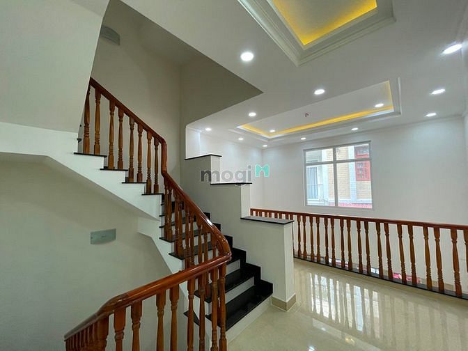Hình ảnh Nhà mới 100% ngay Đại lộ Mai Chí Thọ , SHR