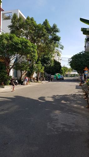 Hình ảnh Bán Đất có nhà 5x18m / 7.2 tỷ,SHR,100m ra đường số 7 Tên Lửa,Bình Tân
