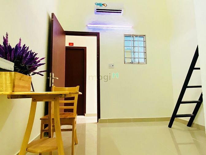Hình ảnh Phòng Trọ Giá Rẻ, Cửa sổ Lớn Sát bên chợ Tân Bình.