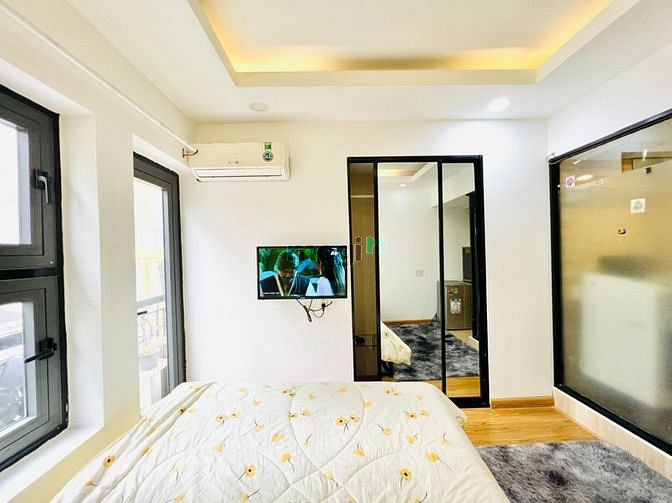 Hình ảnh TRẦN PHÚ, Phòng Studio Ban Công Đón Gió Gần Y Dược Q5