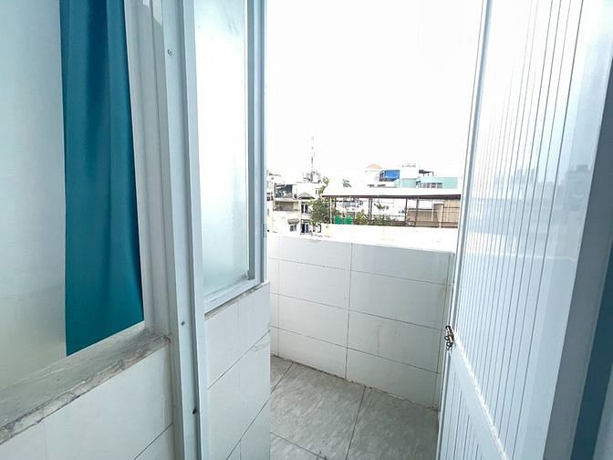 Hình ảnh Penhouse gần cầu thị nghè full cửa sổ giá chỉ từ 4tr5