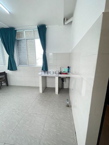 Hình ảnh Penhouse gần cầu thị nghè full cửa sổ giá chỉ từ 4tr5