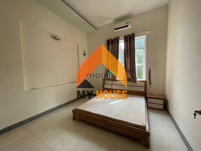 Hình ảnh VILLA sân vườn xinh lung linh TT THẢO ĐIỀN 250M2