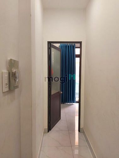Hình ảnh HXH Lạc Long Quân Tân Bình ngang hơn 4 mét