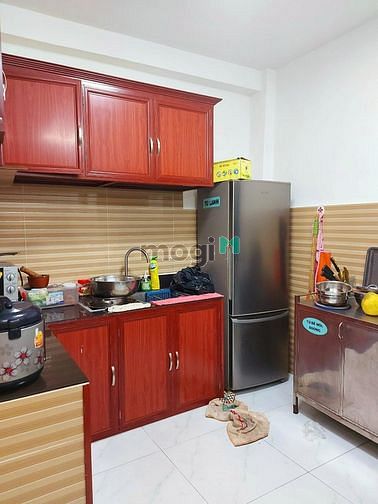 Hình ảnh HXH Lạc Long Quân Tân Bình ngang hơn 4 mét