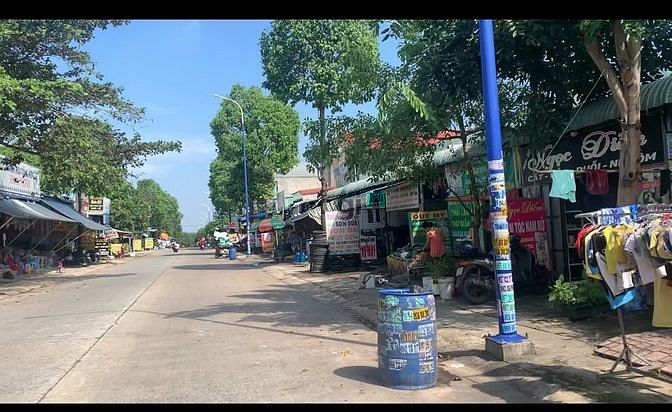 Hình ảnh Sát QL13 khu dân cư,200m2 đường 12m.Siêu thị Hàn Quốc