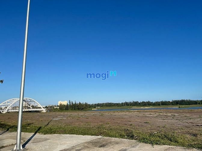 Hình ảnh Bán Trang Chủ MB66.COM / Đăng Ký Tặng 66K đất nền FPT đối lưng Nam kì khởi nghĩa