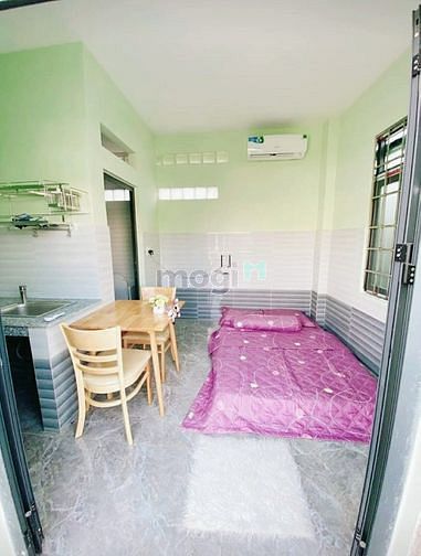 Hình ảnh Phòng Ban Công Quận Tân Phú, Máy Lạnh, Giờ giấc tự do