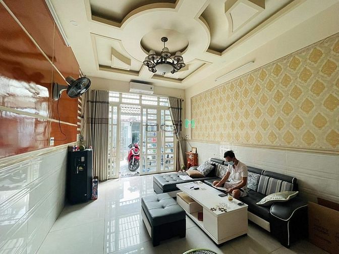 Hình ảnh Bán nhà Phan Văn Hân sát Q1 49m2 2 tầng chỉ 6 tỷ thương lượng