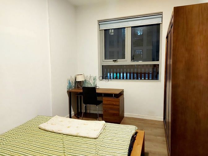 Hình ảnh Cho thuê rẻ căn 2PN LuxGarden, có sân vườn riêng, full nội thất.