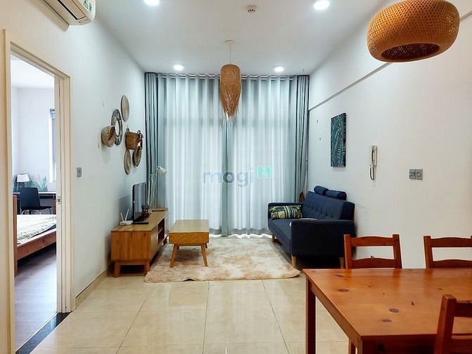 Hình ảnh Cho thuê rẻ căn 2PN LuxGarden, có sân vườn riêng, full nội thất.