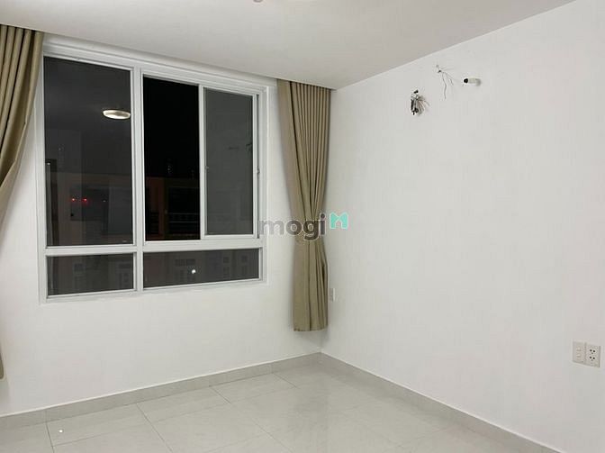 Hình ảnh Cho thuê chung cư Bông Sao 2 phòng, nhà trống