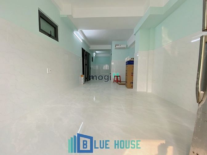 Hình ảnh Studio_ Cửa sổ mặt tiền lớn_ Thơm phức mùi sơn_ Gần Vườn Lài