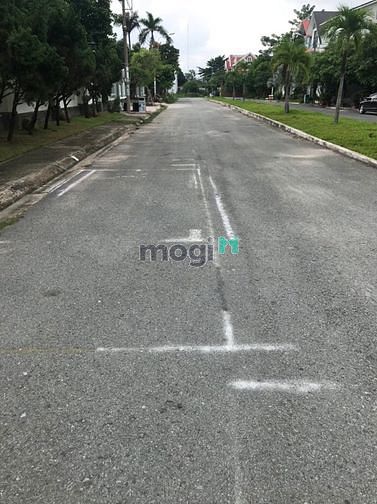Hình ảnh Bán nhanh Lô ĐẤT 100m Khu dân cư tên lửa  bình tân sổ hồng Riêng đ.16m