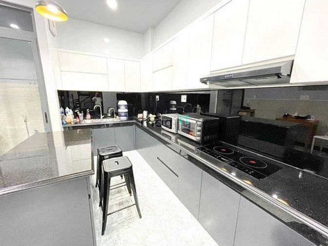 Hình ảnh Bán nhà 2 Lầu ST , Hẽm xe hơi đường Trần Xuân Soạn ,P.TH ,Quận 7
