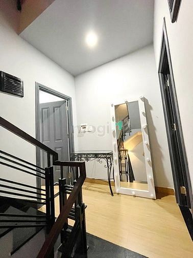 Hình ảnh Bán nhà 2 Lầu ST , Hẽm xe hơi đường Trần Xuân Soạn ,P.TH ,Quận 7