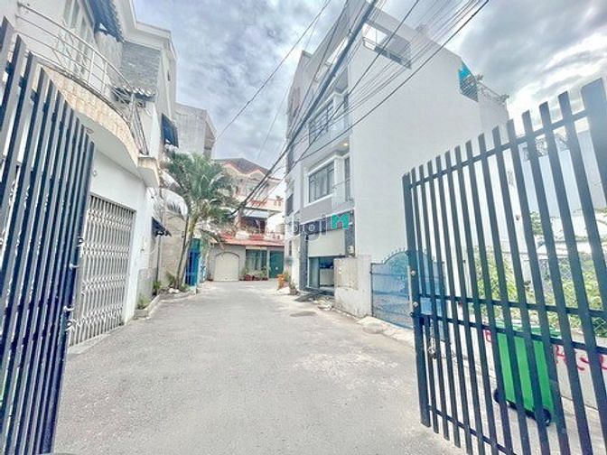 Hình ảnh Bán nhà 2 Lầu ST , Hẽm xe hơi đường Trần Xuân Soạn ,P.TH ,Quận 7