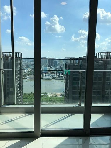 Hình ảnh Bán căn 1PN tầng cao-View sông và Bitexco-Empire City
